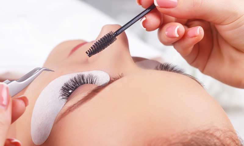 The Benefits of Long-lasting Eyelash Extensions